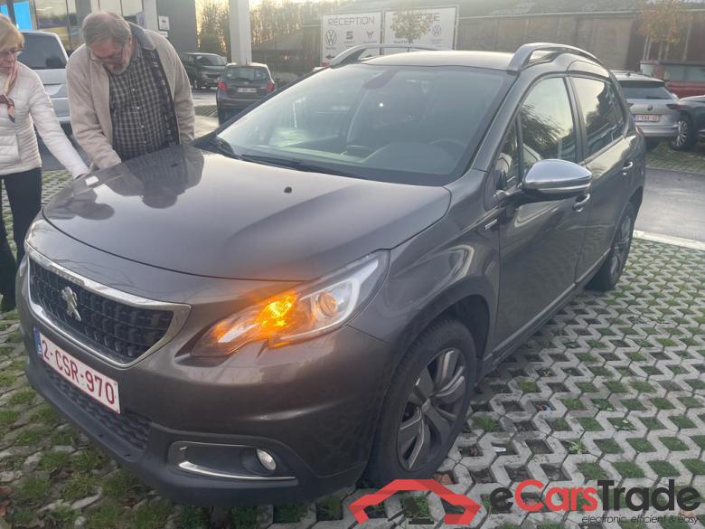 PEUGEOT 2008 1.2 PureTech Style S&S (EU6.2) #1