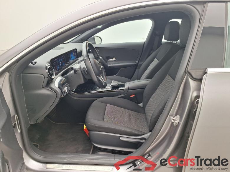 Mercedes, CLA-Class SB '19, Mercedes-Benz CLA Shooting Brake CLA 200 d Busines #3