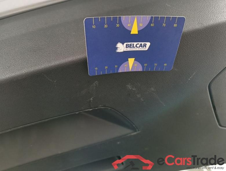 BMW 1 HATCH DIESEL - 2019 118 dA 150hp (EU6AP) 5d #6