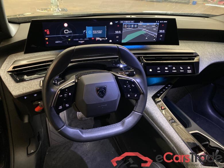 PEUGEOT 3008 1.2 Hyb 136 Allure #5