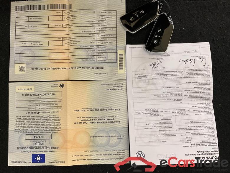 VOLKSWAGEN Tiguan Tiguan R-Line Business Premium1.5 TSI eHybrid 130 kW (177 ch) 6 vitesses DSG #6