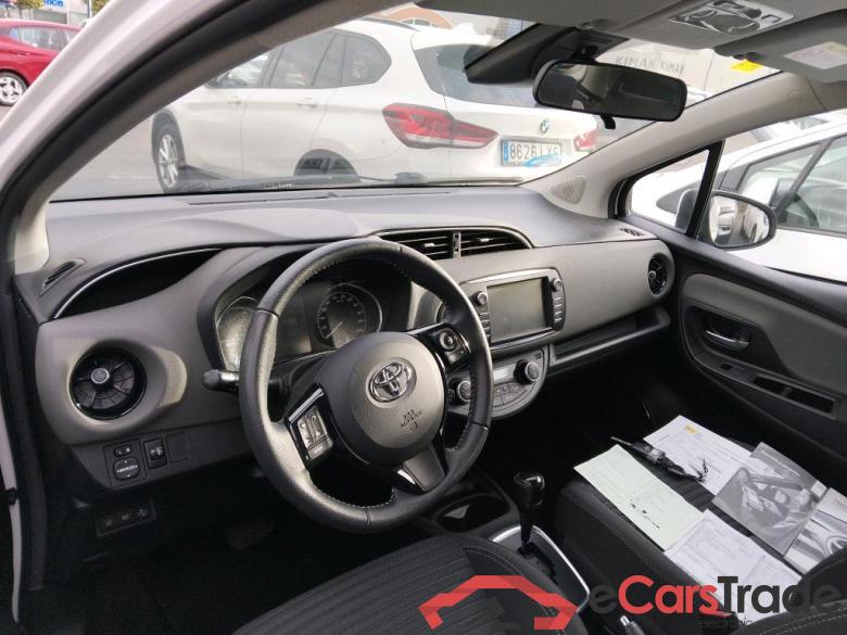 TOYOTA Yaris / 2017 / 5P / berlina con portón 1.5 100H Active #3
