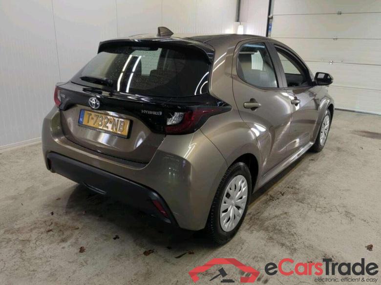 TOYOTA Yaris 1.5 Hyb. Active #2