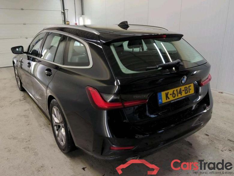 BMW 3-serie Touring 318i Executive Ed. #6