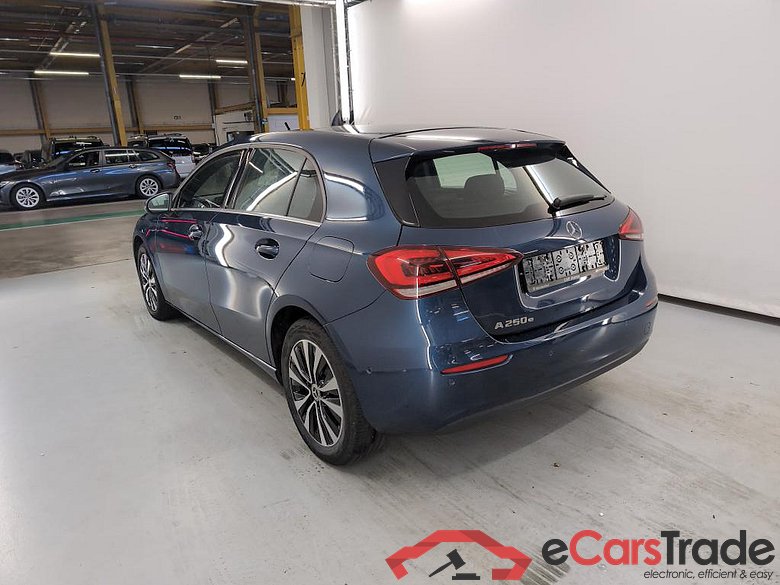 MERCEDES-BENZ A-Klasse 1.3 A 250 E DCT BUSINESS SOLUTION #3