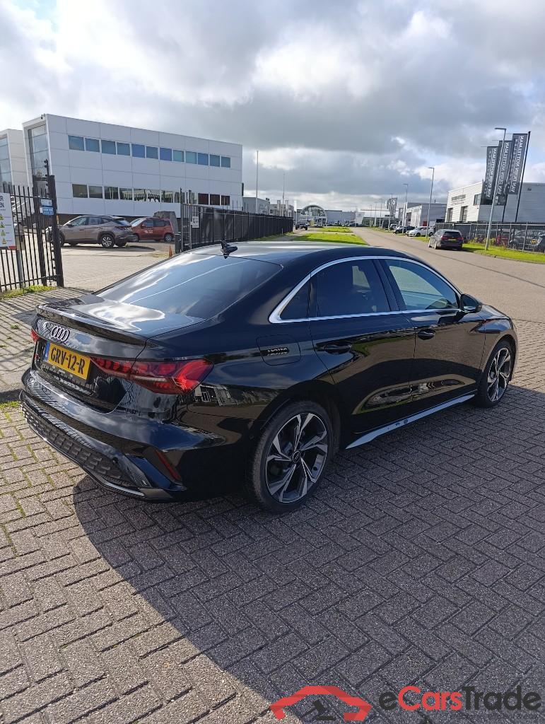 AUDI A3 Limousine 30 TFSI S edition #3