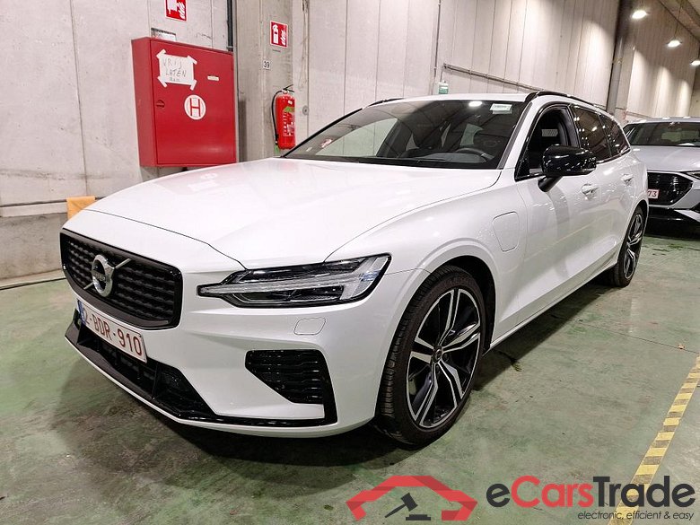 VOLVO V60 - 2018 2.0 T6 AWD PHEV R-Design #1