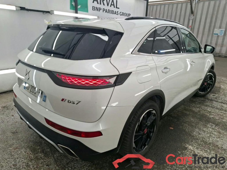 DS DS 7 Crossback / 2017 / 5P / SUV E-TENSE 225 PERFORMANCE Line #3