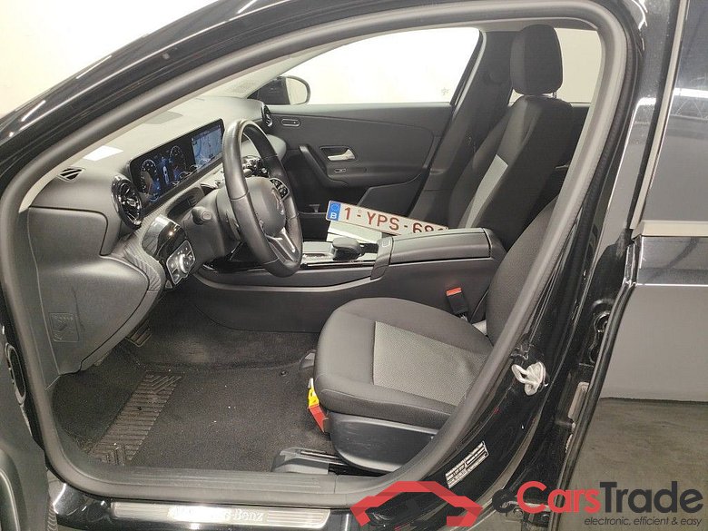 Mercedes-Benz A-Klasse A 180 Business Solution Aut. 5d #3
