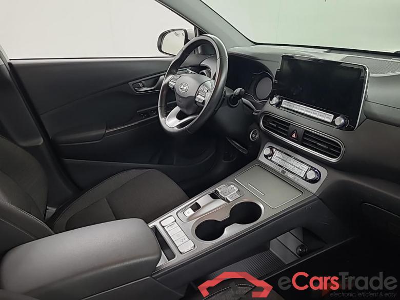 HYUNDAI Kona Comfort Smart Electric 64 kWh 5D #6
