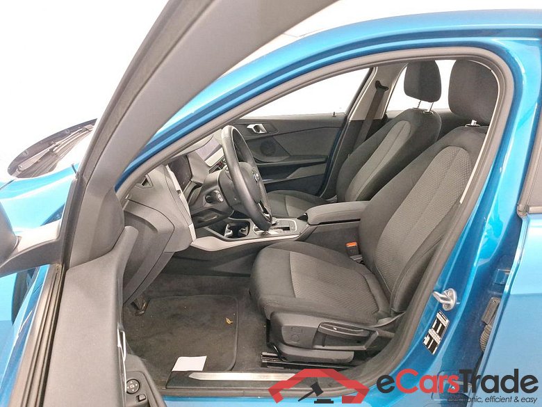 BMW 1 SERIES HATCH 1.5 116IA (80KW) #5