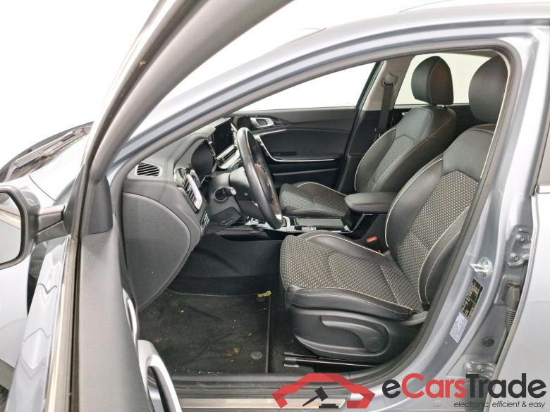 KIA XCEED 1.6 GDI PHEV DCT BUSINESS LINE #5