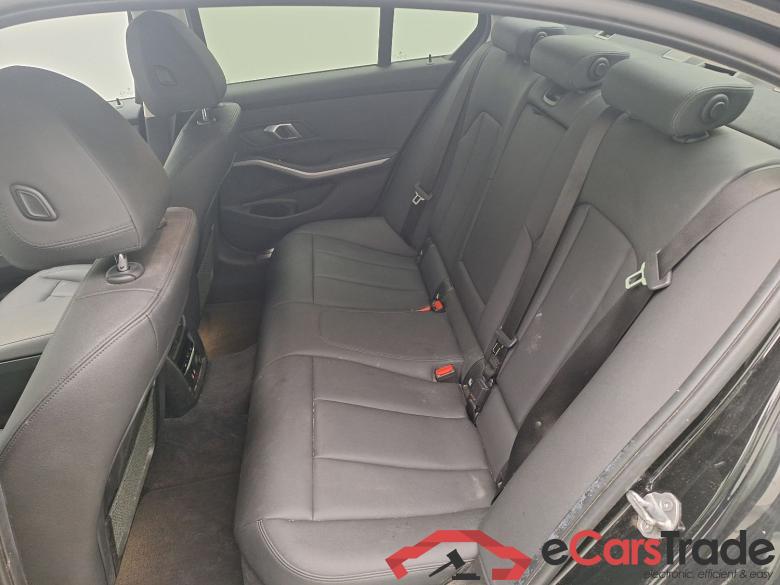BMW, 3-serie '18, BMW 3 Reeks Berline 318dA (110 kW) 4d #4