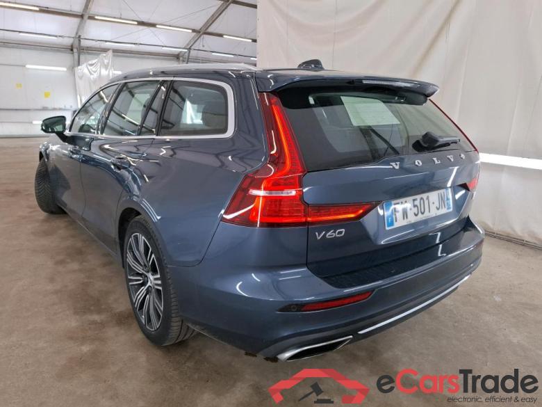 VOLVO V60 / 2018 / 5P / Break Recharge T6 340 GT 8 Business Executive #2