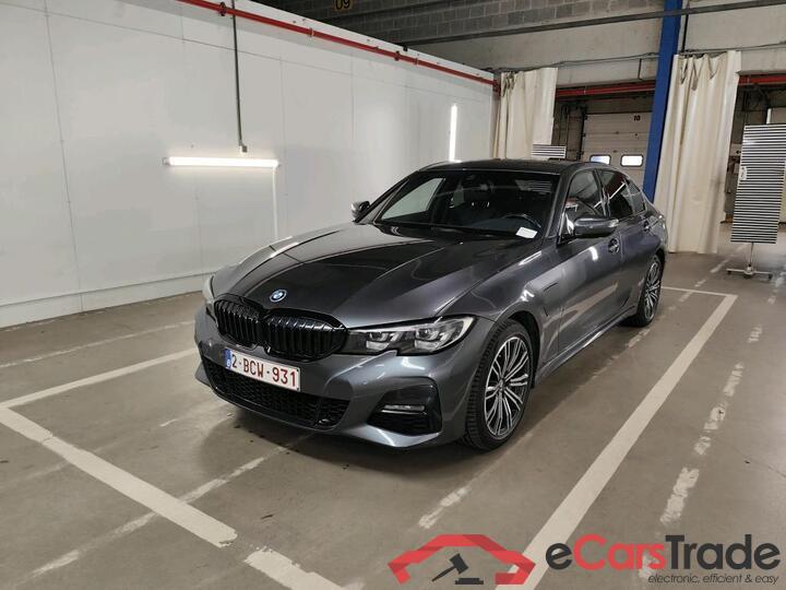BMW 3 Reeks Berline 3 Reeks Berline 330e (215 kW) (PHEV) 215kW/292pk  4D/P Auto-8 #1