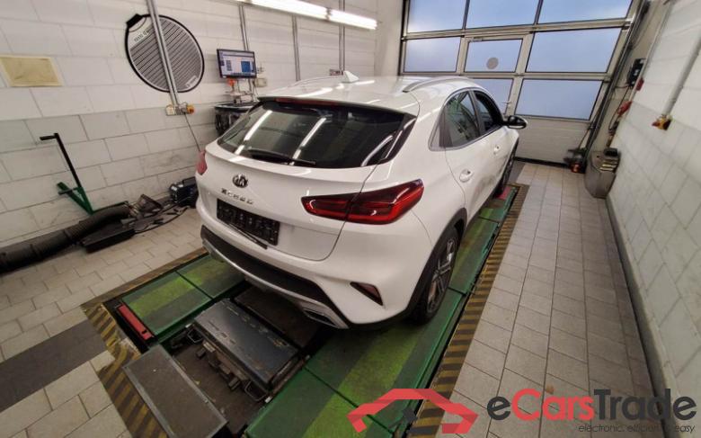 Kia XCeed (2019->) DE - SUV5 1.5 T-GDI EU6d, Spirit (EURO 6d), 2021 - 2022 #3