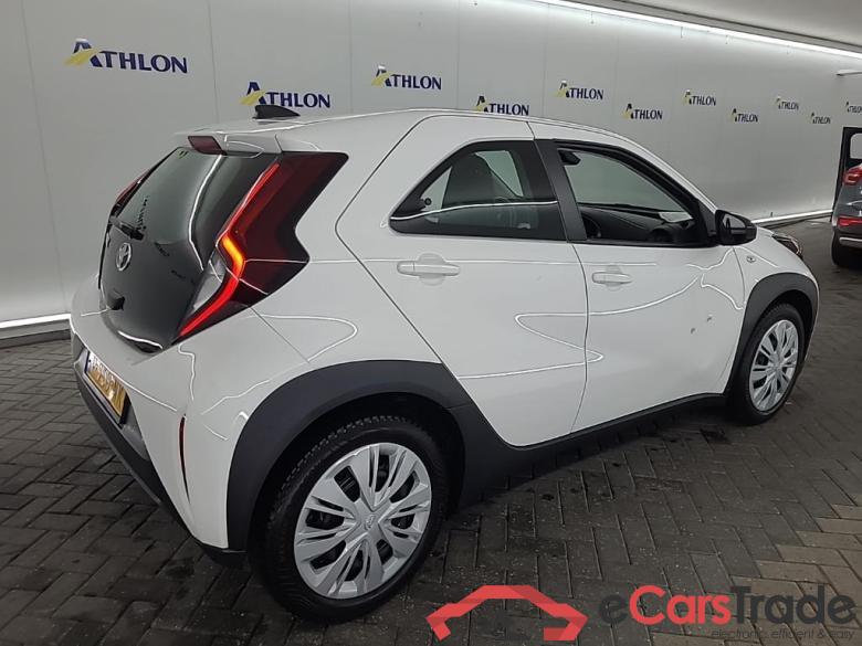 TOYOTA Aygo X 1.0 VVT-I MT play 5D 53kW #3