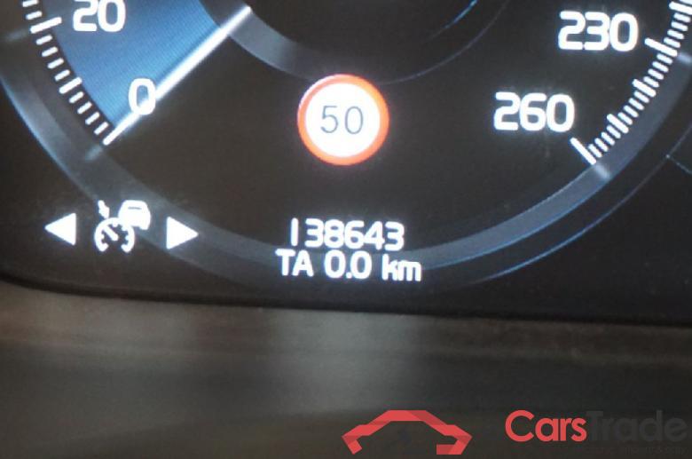 V60 Kombi R Design Plug-In Hybrid AWD 2.0 T8 Twin Engine 288KW AT8 E6dT #6