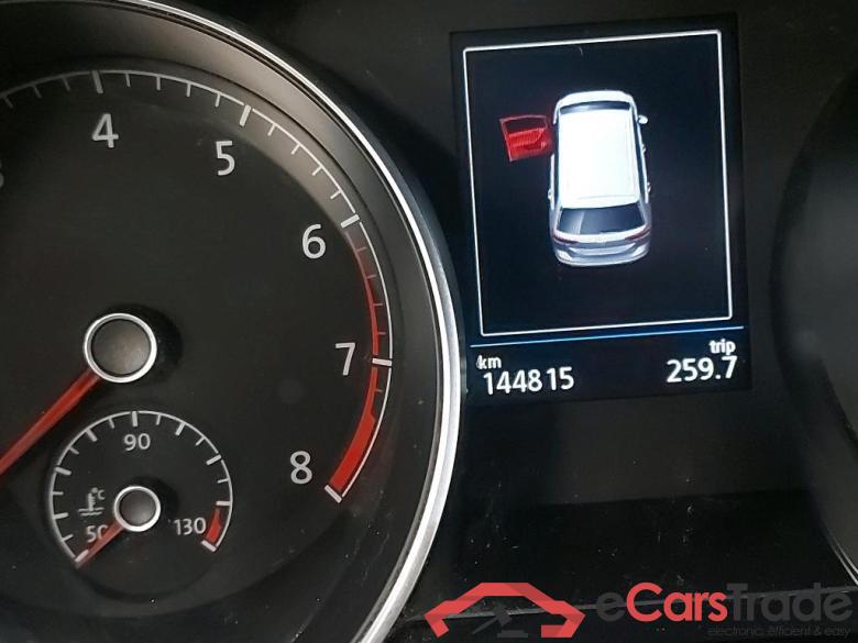 VOLKSWAGEN - VW  TOURAN TSi 150PK DSG Highline & R Design Pack & Business Plus With Vienna Leather & Family Pack & Easy Open & Winter & Park Assist & Camera & Power Foldable Trailer Hook  * PETROL * #5