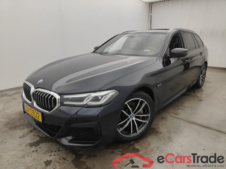 BMW 5 TOURING - 2020 530eAS 184hp PHEV 5d