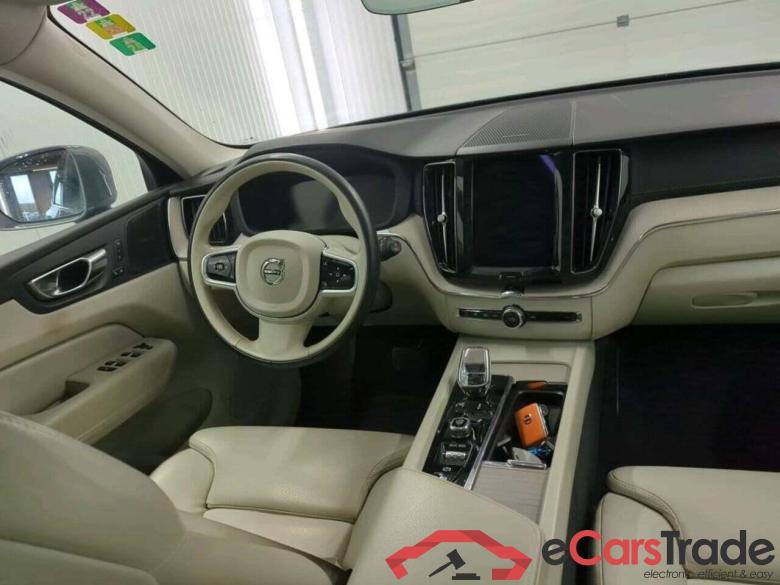VOLVO XC60 2.0 Rech. T8 Inscr. #3