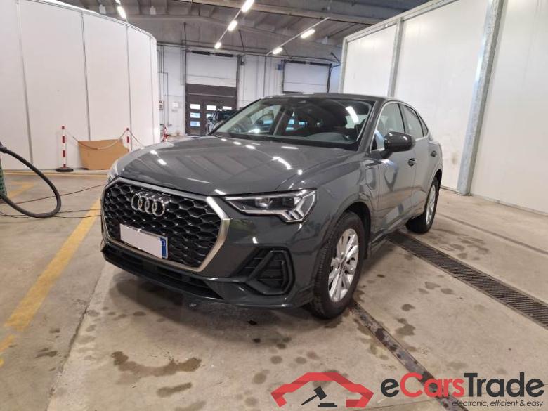 AUDI Q3 SPORTBACK / 2019 / 5P / SUV 45 TFSI E S TRONIC BUSINESS PLUS #2
