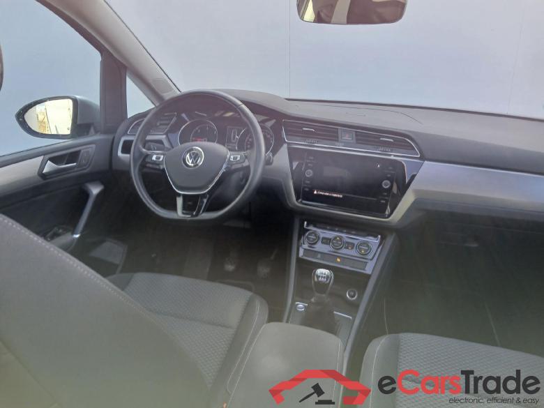 VOLKSWAGEN Touran / 2015 / 5P / monovolumen compacto Advance 2.0 TDI 90kW (122CV) #3