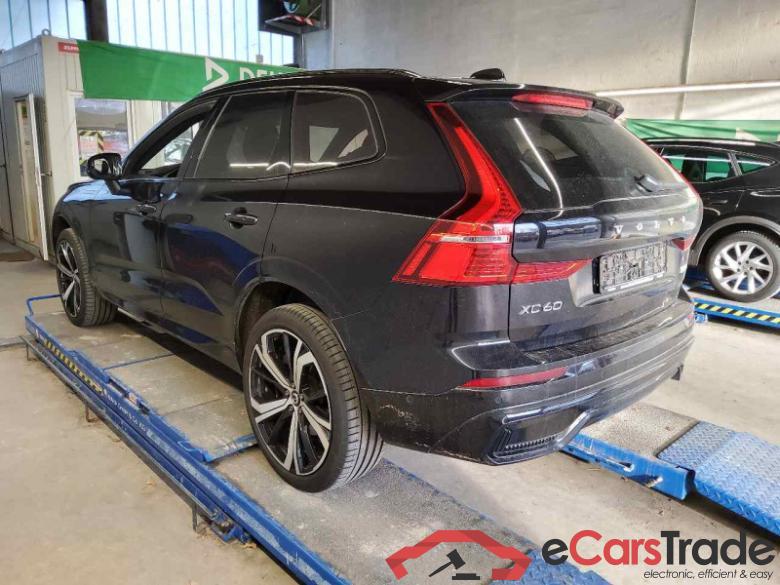 Volvo XC60 (03.2017->) DE - SUV5 B5 (Benzin) AWD EU6d, Ultimate Dark Mild-Hybrid (EURO 6d), (Facelift) #4