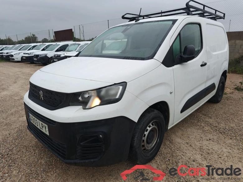 PEUGEOT Partner / 2018 / 4P / furgón derivado de turismo Premium Standard 600kg BlueHDi 73kW (AC) #1