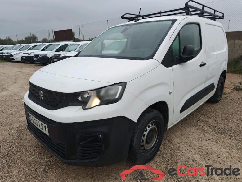 PEUGEOT Partner / 2018 / 4P / furgón derivado de turismo Premium Standard 600kg BlueHDi 73kW (AC)