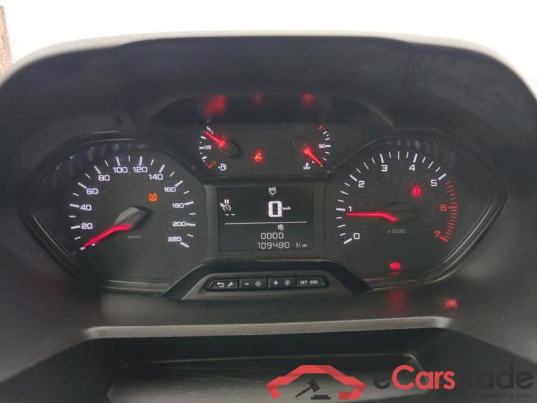 PEUGEOT Partner / 2018 / 4P / furgón derivado de turismo Premium Standard 600kg BlueHDi 73kW (AC) #4