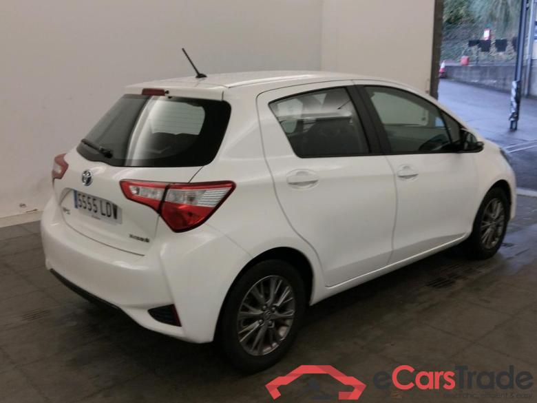 TOYOTA Yaris / 2017 / 5P / berlina con portón 1.5 100H Active #2