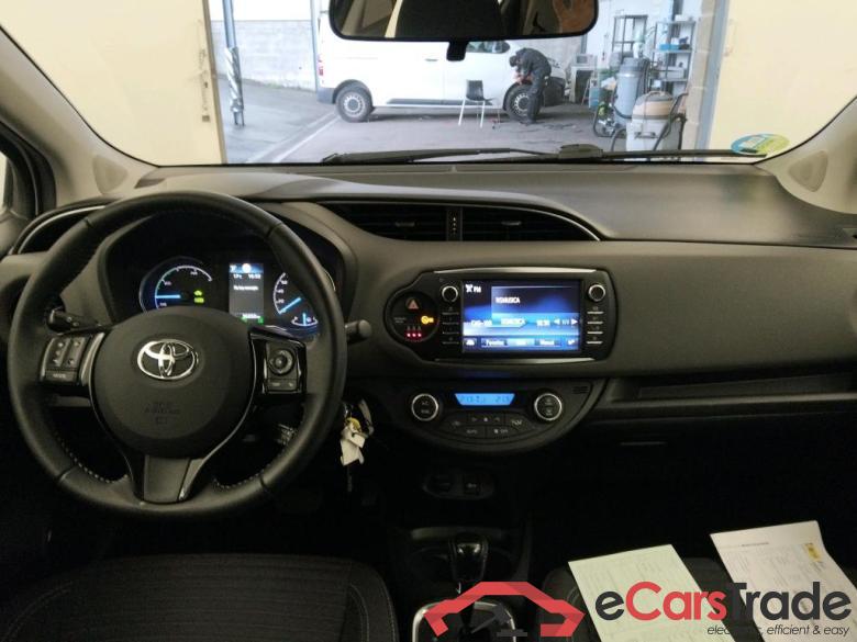 TOYOTA Yaris / 2017 / 5P / berlina con portón 1.5 100H Active #3