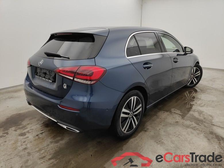 Mercedes-Benz A-Klasse A 180 d Business Solution Aut. 5d #2