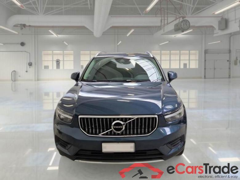VOLVO XC40 / 2017 / 5P / SUV T5 PLUG-IN HYBRID AUTO RECH INSCRIP EXPR #6