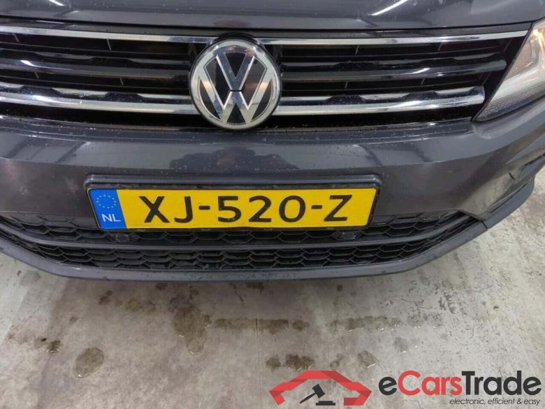 VOLKSWAGEN Tiguan 1.5 TSI Comfortline #4