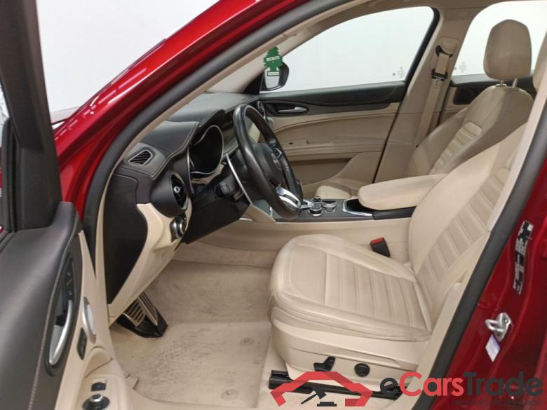 Alfa Romeo Stelvio 2.2 D 210 Villa D'Este AWD 5d #3