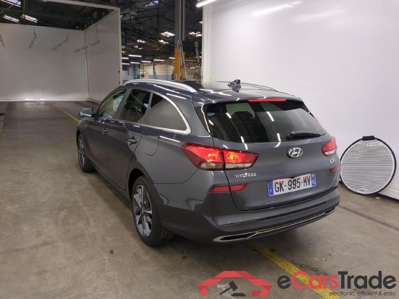 HYUNDAI i30 Sport Wagon / 2020 / 5P / Break 1.0 T-GDI 120 MHEV I-MT CREATIVE SW #2