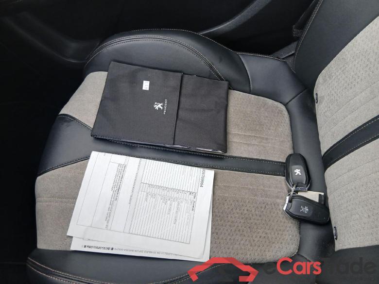 PEUGEOT 3008 Hybrid / 2020 / 5P / todoterreno 225 e-EAT8 GT #5