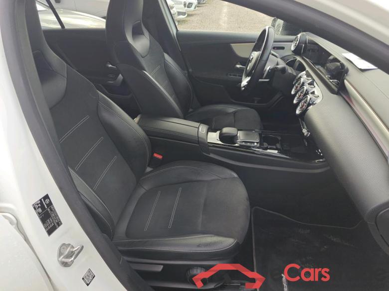 MERCEDES-BENZ Clase A / 2018 / 5P / berlina con portón A 180 d #6