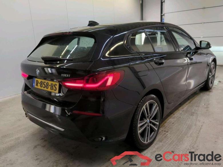 BMW 1-serie 118i Bns Edition #2