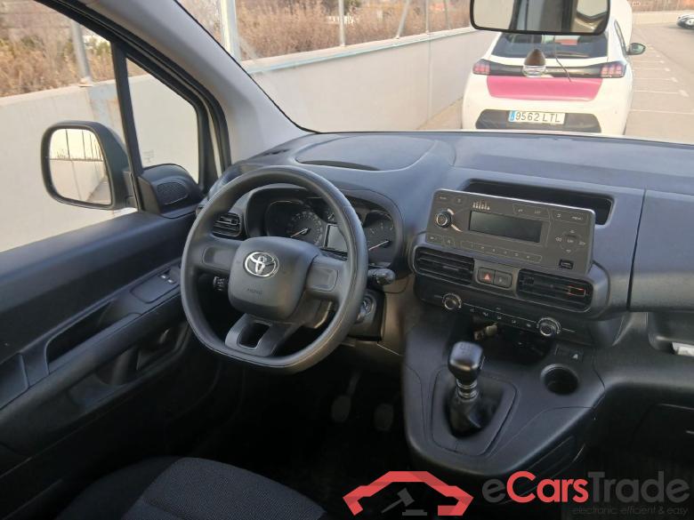TOYOTA PROACE CITY 1.5D 75kW (100CV) GX L1 (AC) #3
