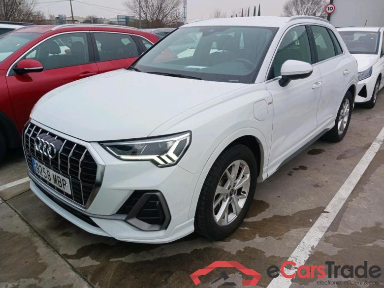Q3 45 TFSI e S line 1.4 TFSI 245CV AT6 E6d #1