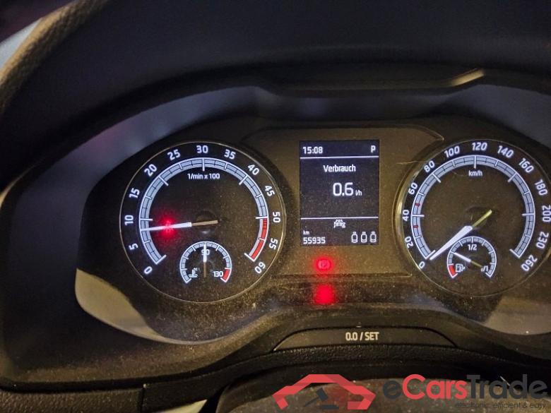 Skoda Karoq (NU)(2017->) DE - SUV5 2.0 TDI EU6d, Clever 4x4 (EURO 6d), 2020 - 2021 #6