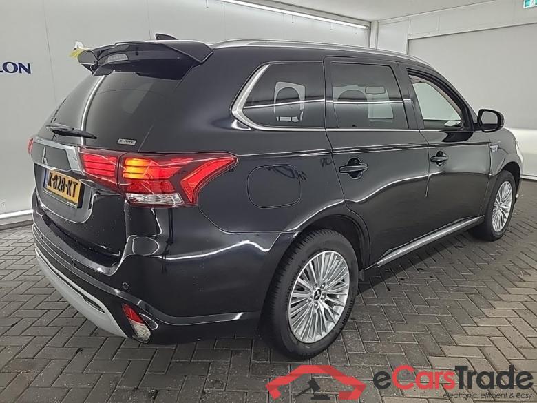 MITSUBISHI Outlander PHEV Intense 5D 165kW #3