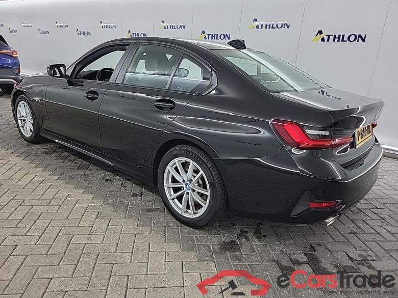 BMW 3 Serie Sedan 320e Business Edition Plus 4D 150kW #4