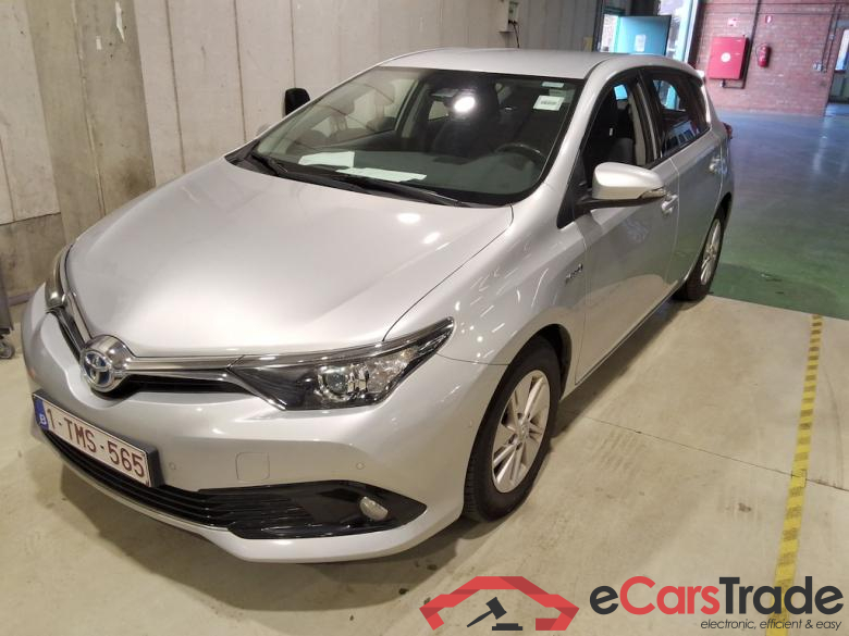 TOYOTA Auris 1.8i HSD Comfort E-CVT