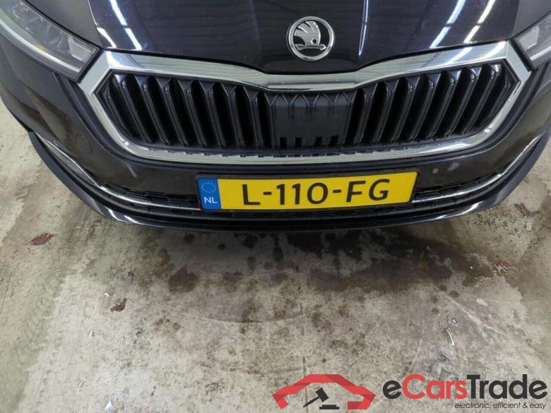 SKODA Octavia Combi 1.0 TSI Bns Edition #4