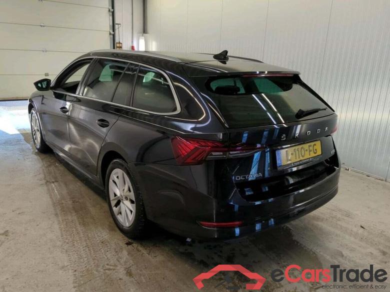 SKODA Octavia Combi 1.0 TSI Bns Edition #6