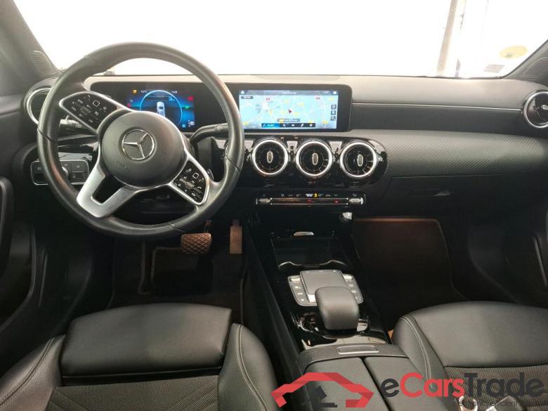 MERCEDES-BENZ Classe A Compact / 2018 / 5P / Berline A 200 d Business Line 8G-DCT #5